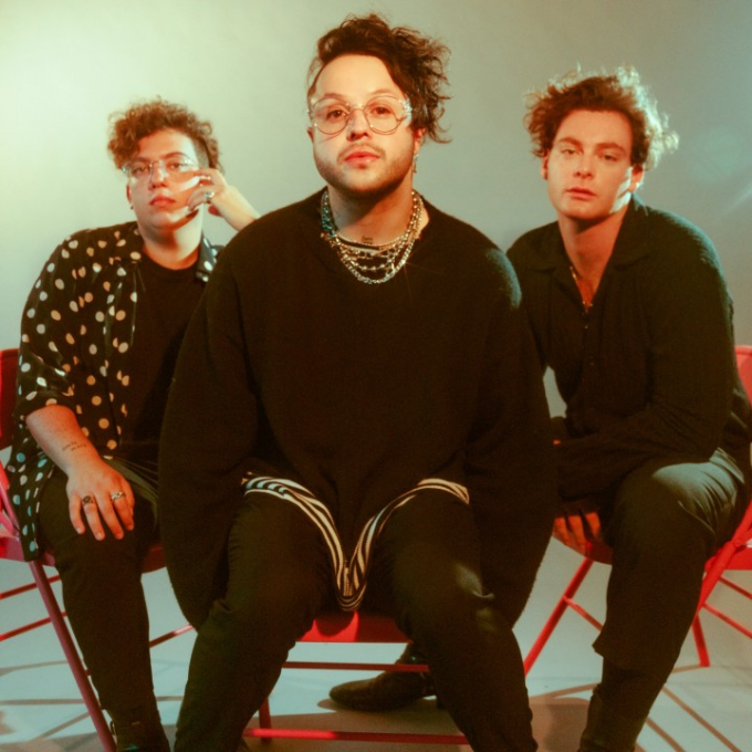 Lovelytheband at Van Buren